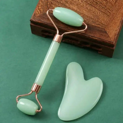 Natural Beeswax Gua Sha & Roller Set – 2-in-1 Facial Massager